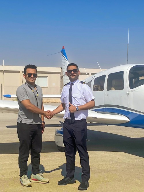 إتمام عضوي نادي الطيران السعودي أول رحلة طيران انفرادي (Solo Flight)